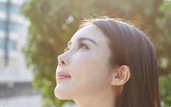 蜜桃社 – 夏日又在线，韩贝贝的写真让人有点流口水？