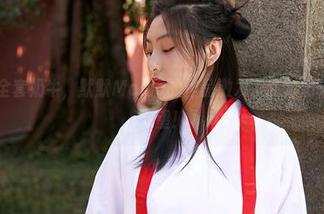 蜜桃社 – 全套奶牛，默默Momo的作品激发了我对奶制品的薯片欲望！