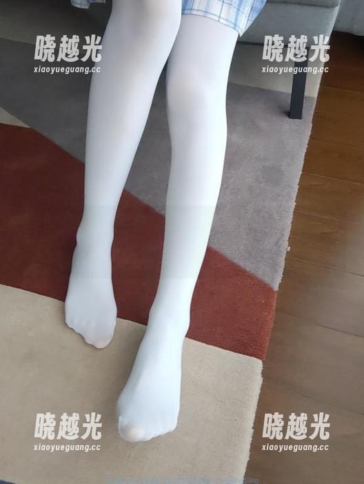 西尔酱展示挂衣，真是养眼，下载那一刻，我感觉自己被迷住了！