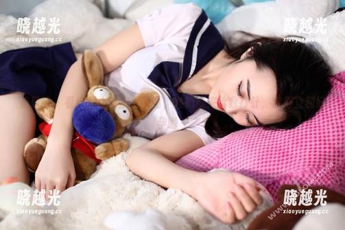 轰趴猫 - 看！艾小青护士原图，她如果来给我打针，我得立刻好孕哟～