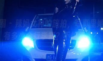 微密圈 – 辣妈女神的旅拍，写真里她到底有多少个行李箱？不怕累吗？