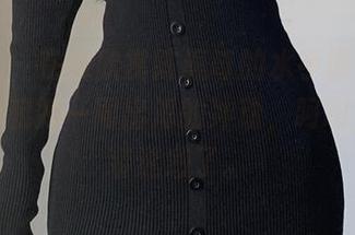 微密圈 – 在线欣赏陈佩奇的水手服，突然有种想和她一同出海的冲动，呵呵，被服装迷惑了。