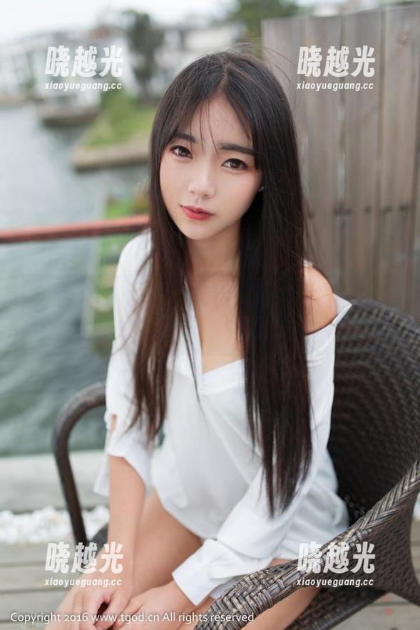 青豆客 - 看黄可christine如何巧妙驾驭粉色，全套图片即刻点燃你的想象